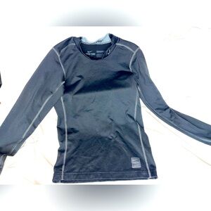 Nike Pro - Cold Weather compression top. Fleece lined. black - size youth med.